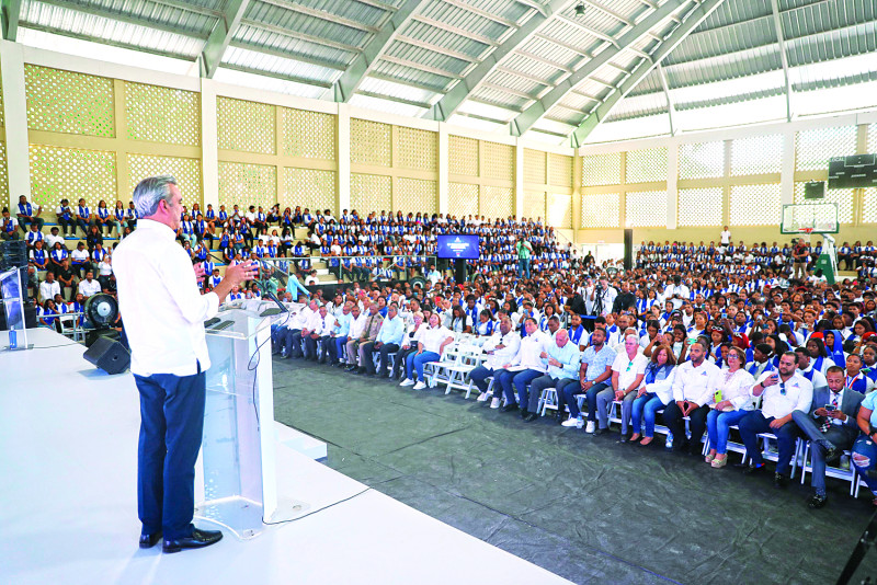 Abinader entrega obras en Bohechío y Jarabacoa