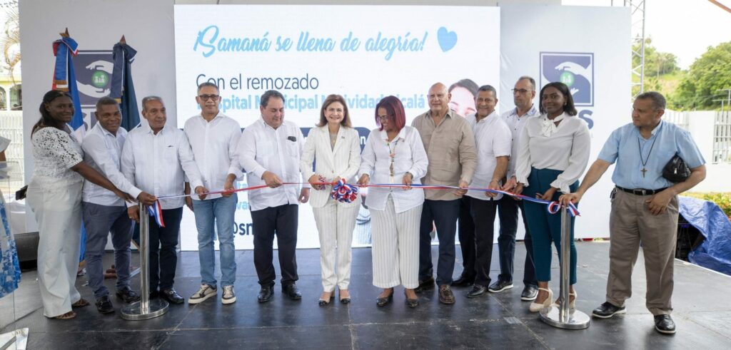 Vicepresidenta Raquel Peña entrega obras de salud en Samaná