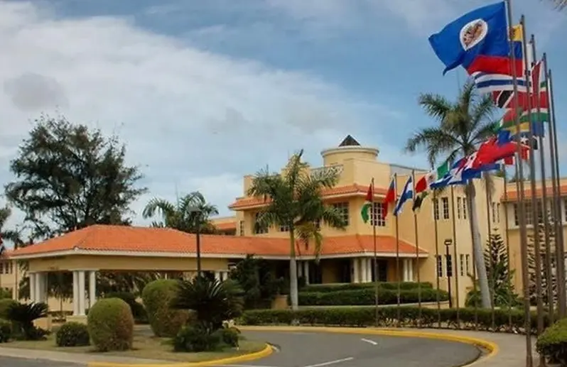 República Dominicana cierra su embajada y su consulado general en Venezuela