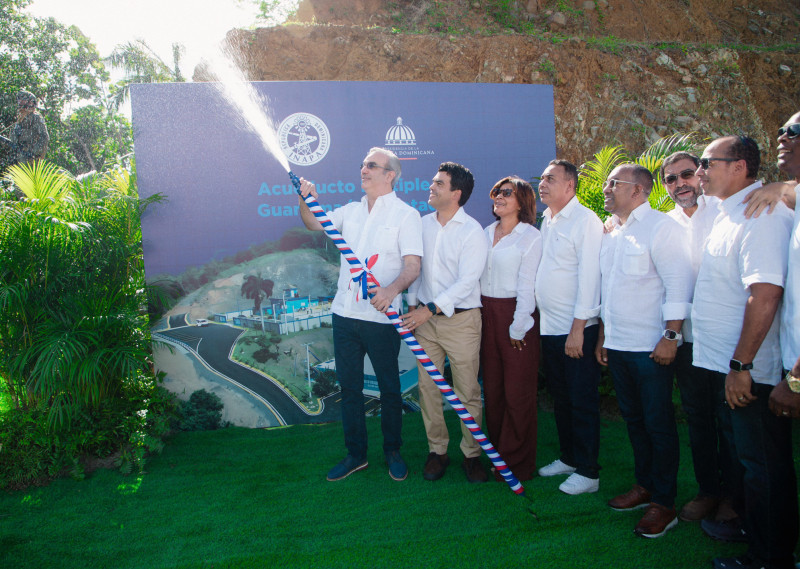 Presidente Abinader inauguran acueducto múltiple Guanuma-Los Botados en Monte Plata