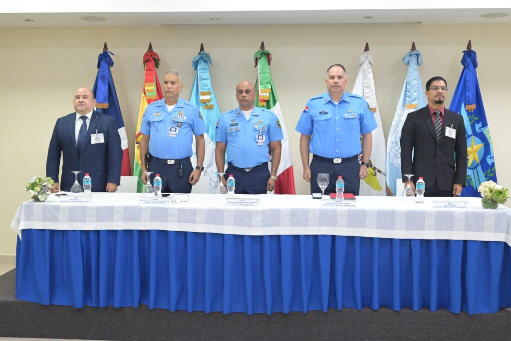 Centro Regional de Instrucción en Seguridad de la Aviación Civil (ASTC-ESAC)concluye curso: seguridad en carga y correo aéreo