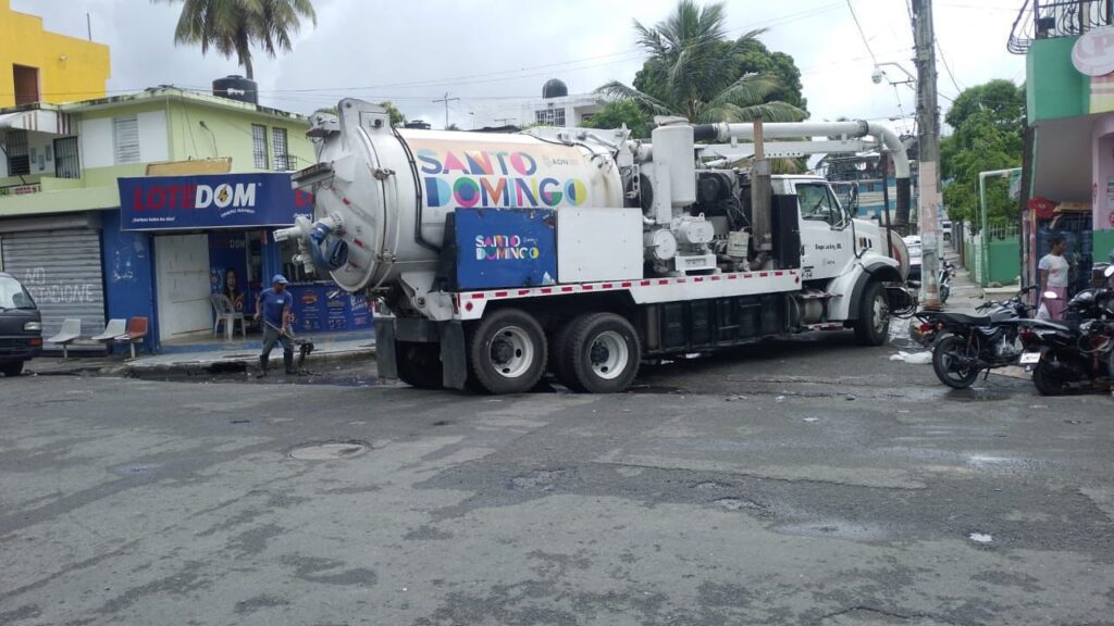 ADN desplegó operativos preventivos de limpieza para mitigar efectos de las lluvias