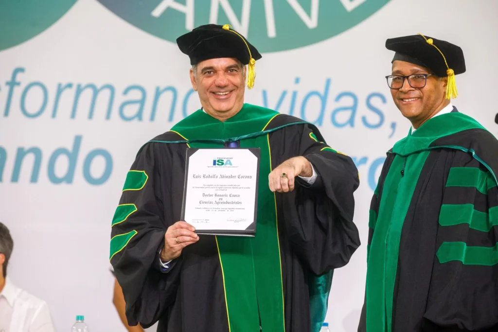 UASD otorga doctorado Honoris Causa al presidente Luis Abinader