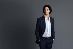 Alcaldía del DN invita a concierto gratuito del barítono Christopher Sánchez este jueves en el parque Iberoamérica