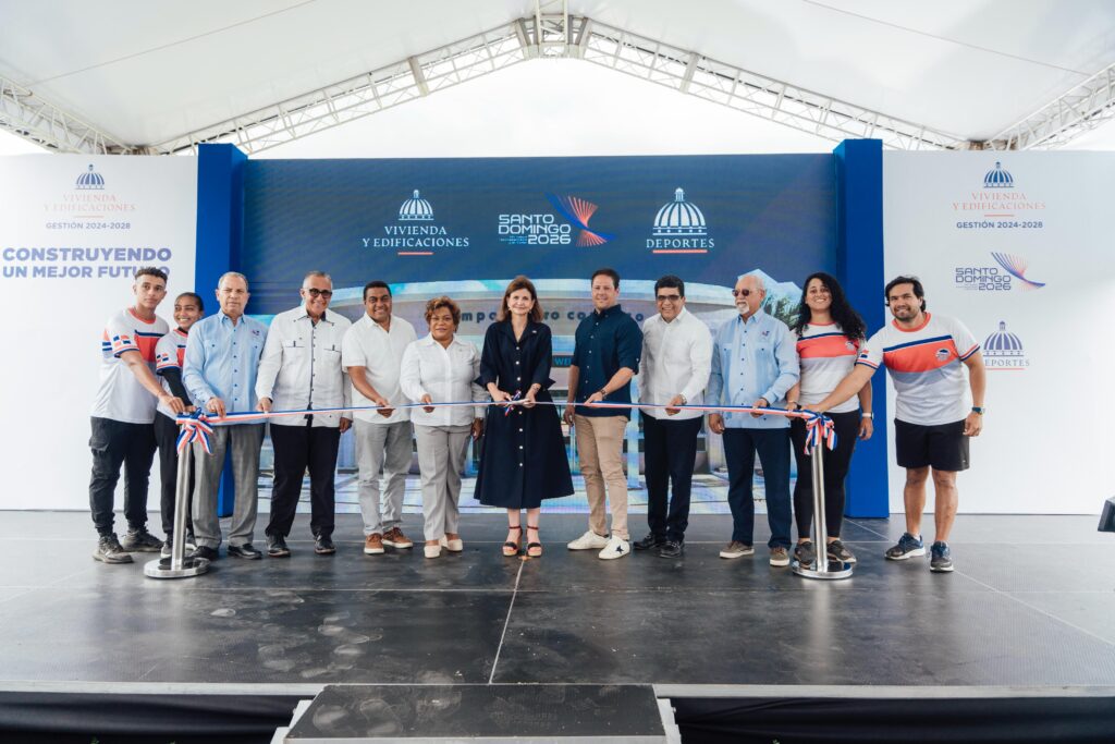 Vicepresidenta Peña y Ministro Bonilla entregan moderno Campo de Tiro con Arco en el Parque del Este