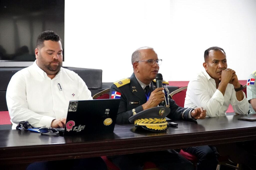 DIGESETT escucha inquietudes de transportistas y verifica puntos críticos de tránsito en Santiago durante desarrollo de MISPA VIII