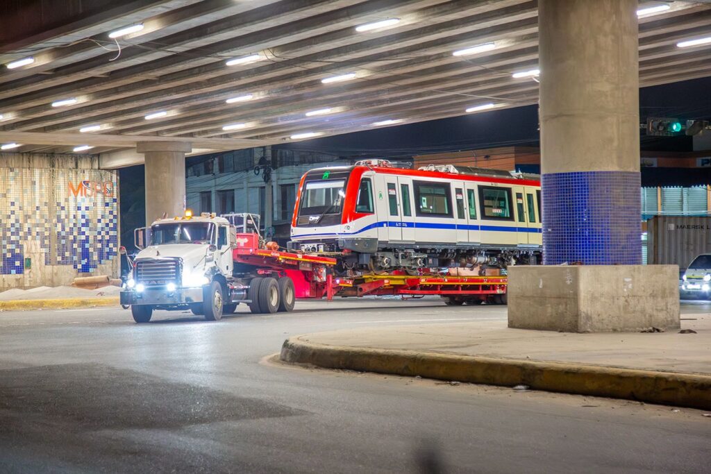 Opret recibe dos nuevos trenes para operar con 6 vagones en el Metro de Santo Domingo