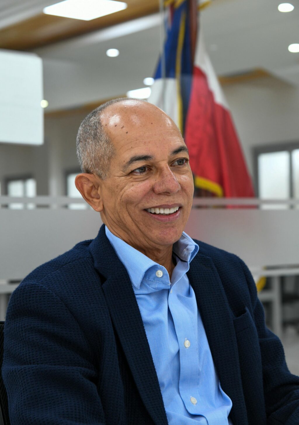 Emigdio Mercedes impulsa iniciativa que permitiría a los ciudadanos grabar en video a conductores que violen la Ley 63-17 de Tránsito y, a cambio, recibir un beneficio económico