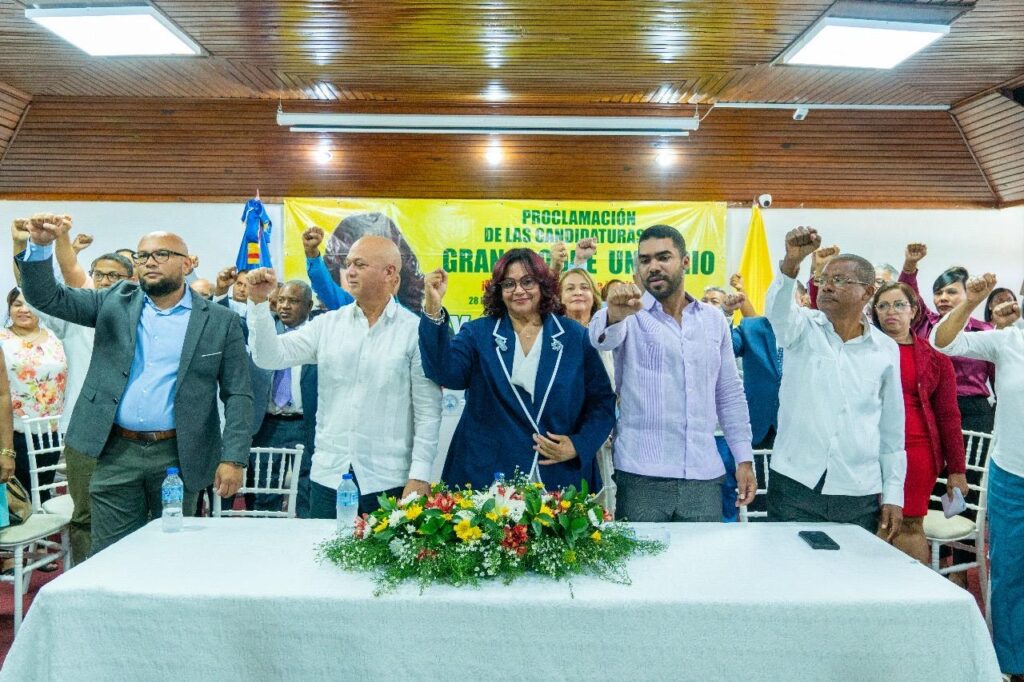 Dra Aquino lanza candidatura al Colegio Médico Dominicano mostrando fortaleza de sus estructuras