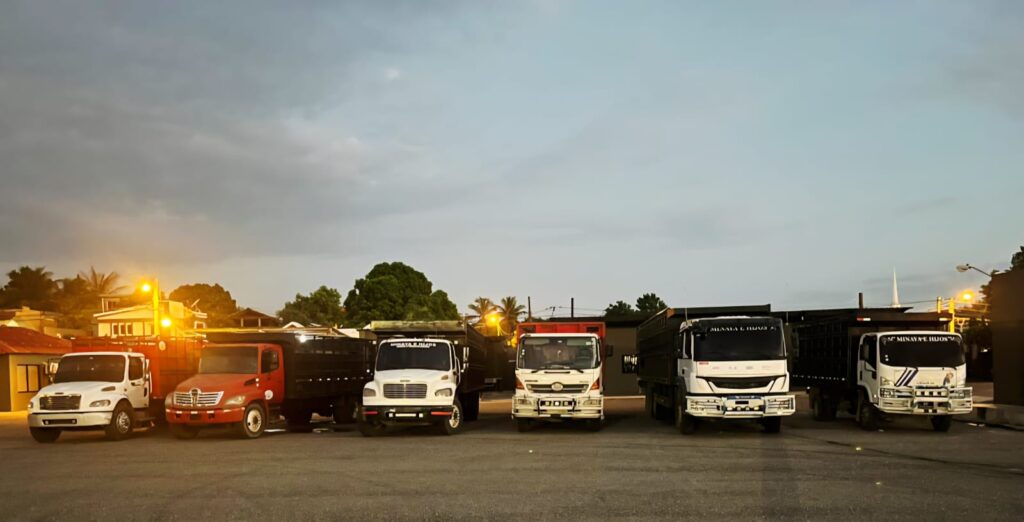 Ejército detiene seis camiones que transportaban 117 reses en Montecristi