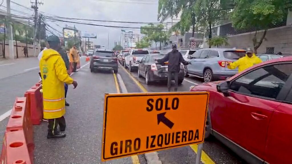 DIGESETT habilita nuevo contraflujo en la avenida Abraham Lincoln para mejorar la fluidez del tránsito