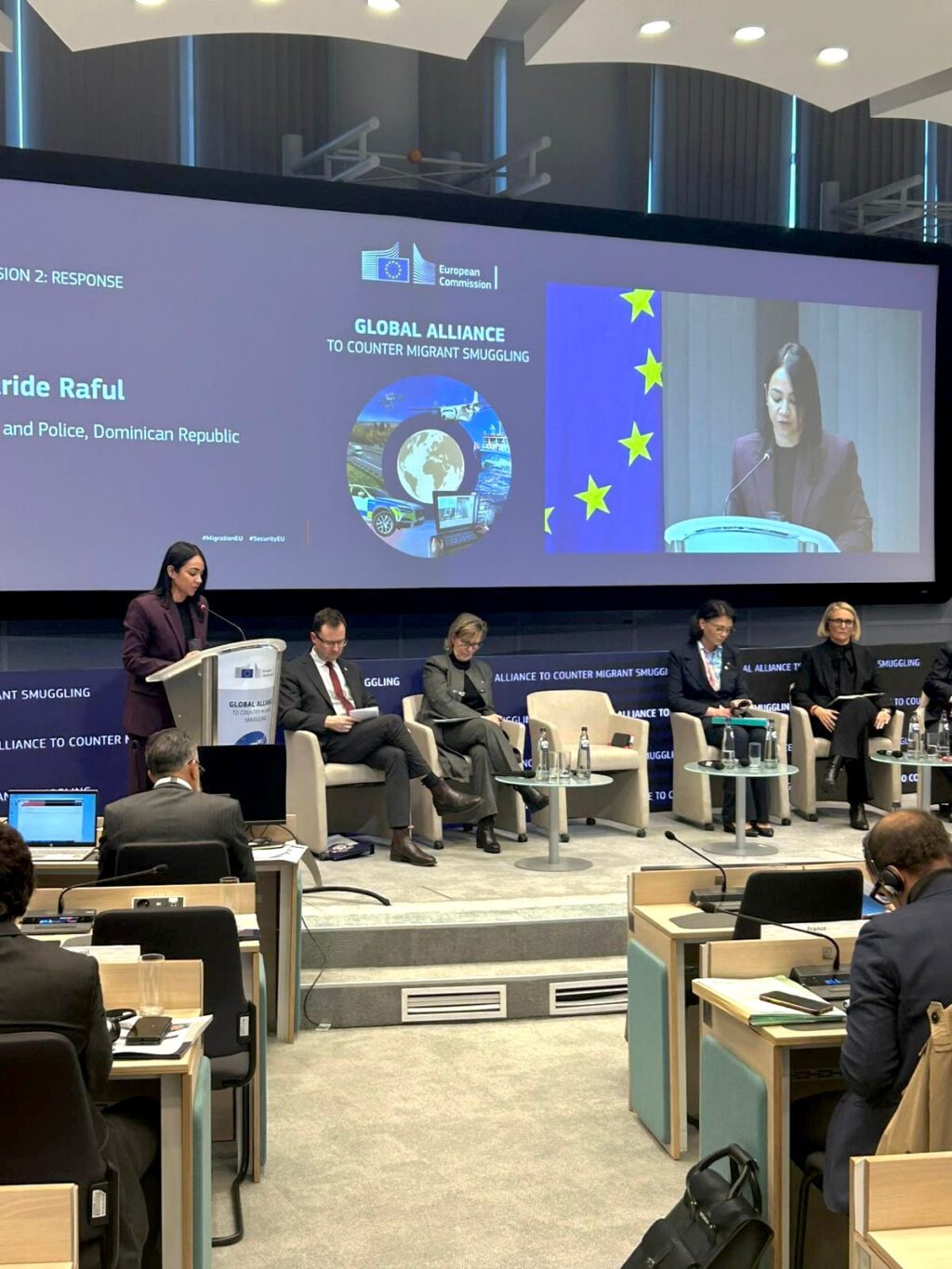 Ministra Raful destaca en Bruselas el compromiso de República Dominicana en la lucha contra el tráfico de migrantes
