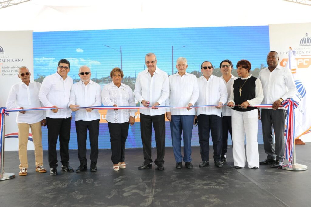 Presidente Abinader inaugura fase final de la Avenida Ecológica