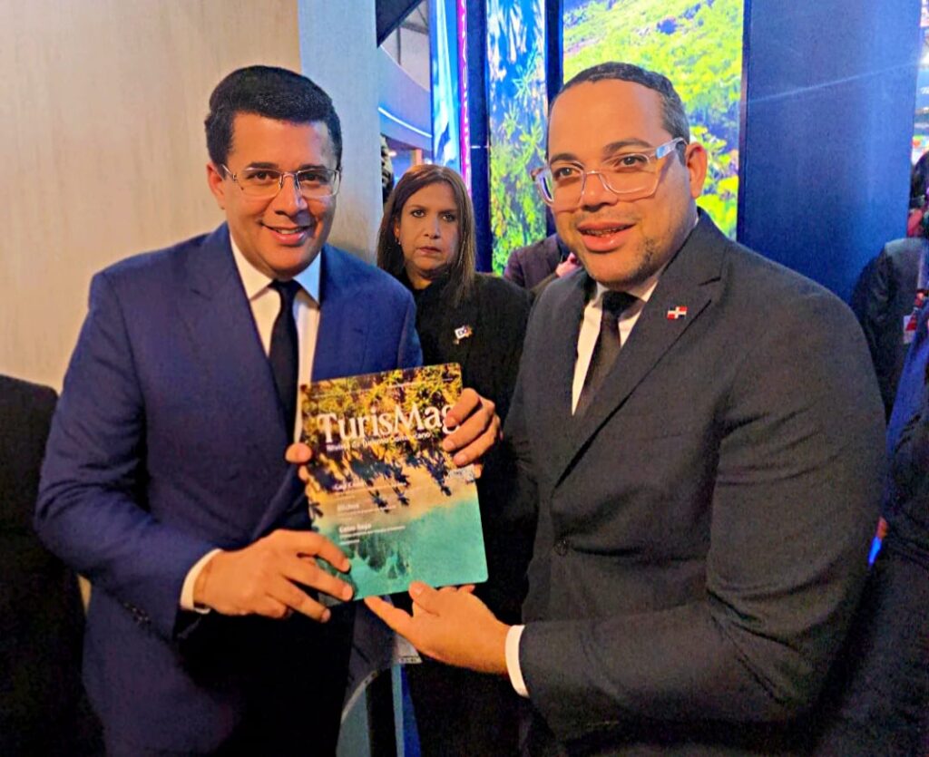 Revista TurisMag con éxito en FITUR y fortalece promoción del turismo dominicano