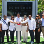 Ministro de Turismo deja iniciada construcción plaza de vendedores en playa Teco de Maimón, Puerto Plata