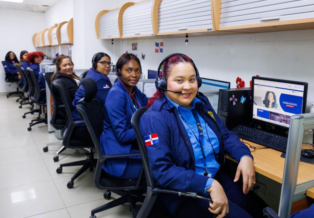 Migración responde efectivamente más de 120 mil solicitudes de Usuarios en el 2026