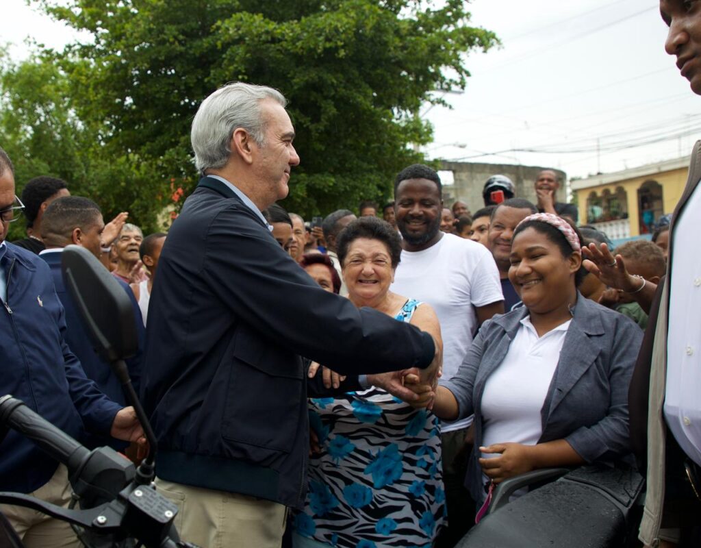 Presidente Abinader visitará este sábado las zonas afectadas por lluvias y encabezará una mesa de trabajo en Puerto Plata