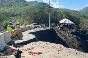 DIGESETT informa cierre parcial por derrumbe en vía hacia San José de Ocoa y establece rutas alternas