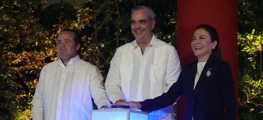 Presidente Abinader y alcaldesa Carolina Mejía inauguran el Paseo 30 de Mayo un nuevo pulmón verde y complejo deportivo en el Distrito Nacional