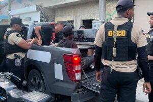 Detienen cinco personas en operativos contra el microtráfico en Verón, Punta Cana