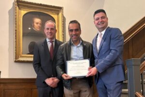 Harvard certifica al dominicano Marcos Peguero en programa especializado de ortodoncia