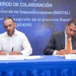 Indotel y Adepe firman acuerdo para impulsar inclusión digital y capacitación tecnológica en provincia Espaillat