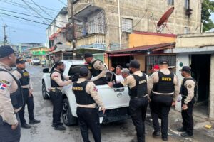 DNCD Y MP detienen en la Vega a “ney y/o cara cortada ” buscado por tráfico de drogas