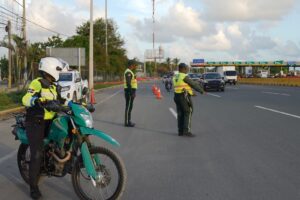 DIGESETT llama a utilizar rutas alternas por trabajos de mantenimiento en la autopista Duarte y Las Americas