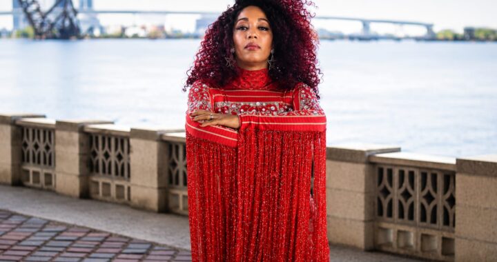 Awilda Quezada estrena «Verano en Candela» y «Sin Miedo» a ritmo de merengue