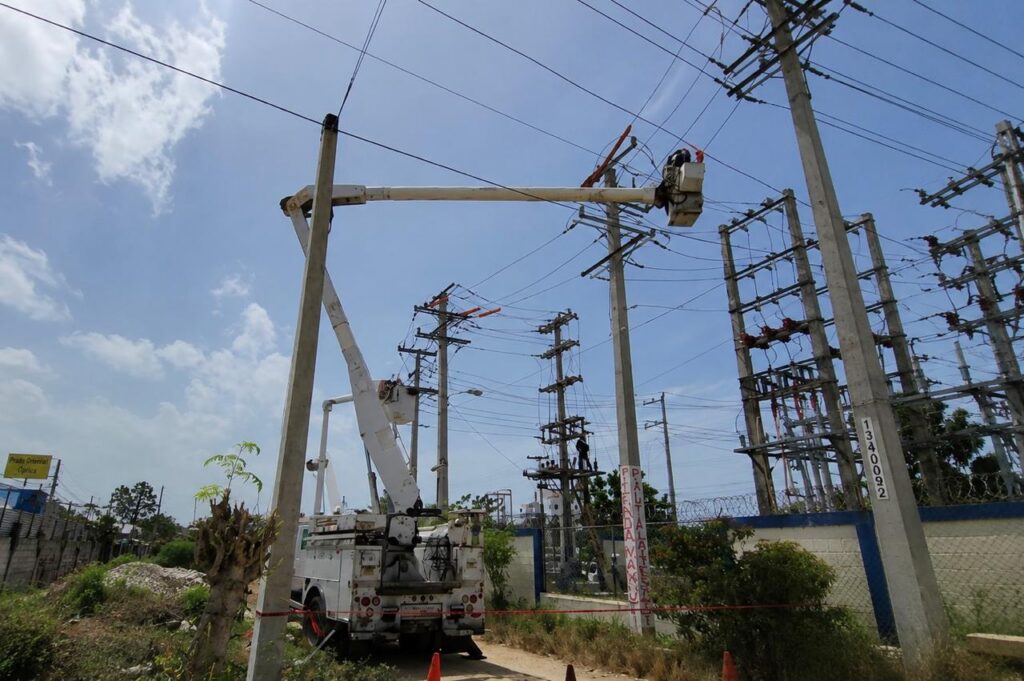 Edeeste informa apertura temporal de los circuitos EBRI07 y EBRI12 para realizar trabajos de mejora en la red de distribución