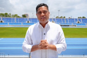 Ministro Kelvin Cruz aclara acceso al Estadio Olímpico Félix Sánchez para atletas de alto rendimiento