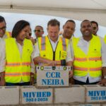 Ministro Ito Bisonó inicia en Neiba construcción del noveno CCR de los 10 anunciados por el presidente Abinader para 2026