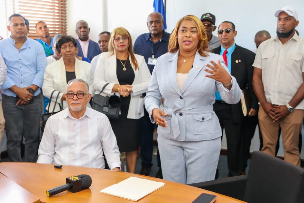 Mariana Tavárez asume la dirección de MERCADOM con el compromiso de relanzar el Merca Santo Domingo