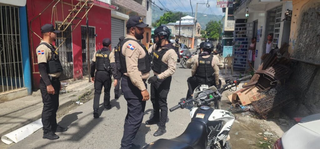 Operatividad en Monseñor Nouel, La Vega y Sánchez Ramírez concluye con más de 15,700 gramos incautados