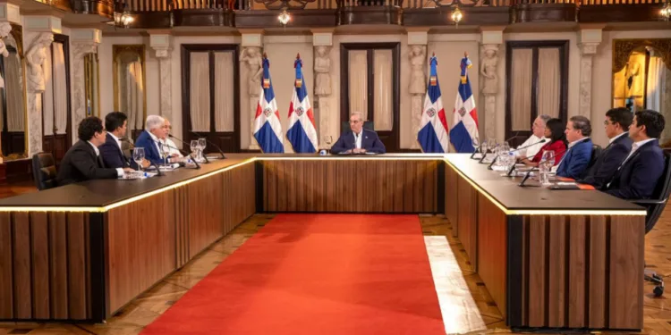 MIVED proyecta entregar hasta 2,000 viviendas antes de finalizar 2026