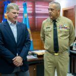 Migración y la operadora de cruceros “Carnival Corporation”, coordinan acciones para optimizar controles migratorios en puertos dominicanos