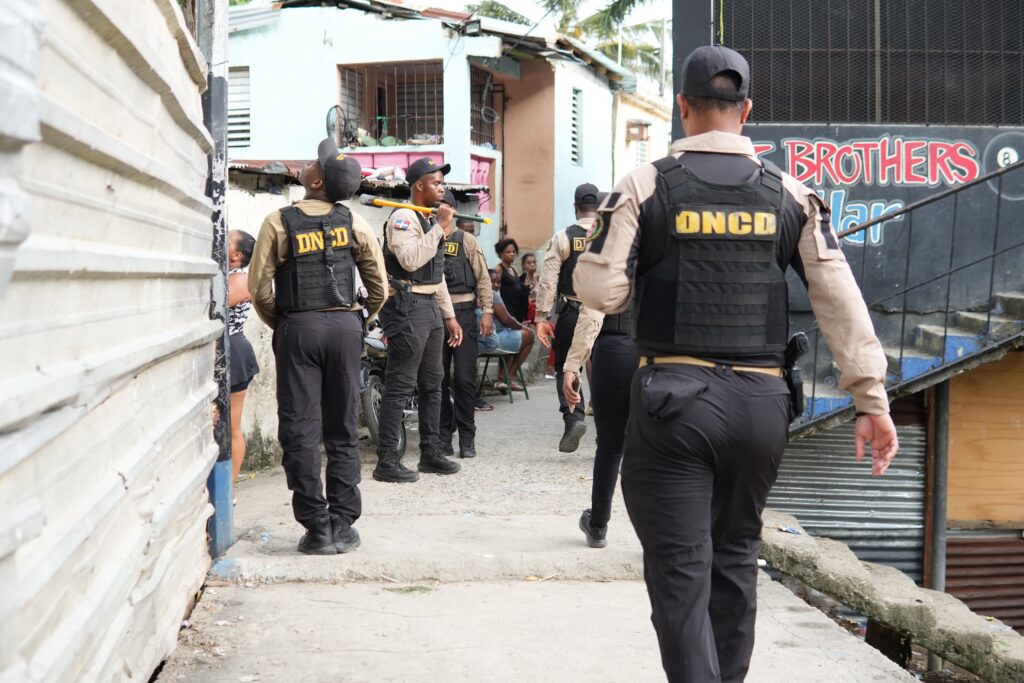 Autoridades incautan más de 70,000 gramos de distintos narcóticos; detienen 180 personas