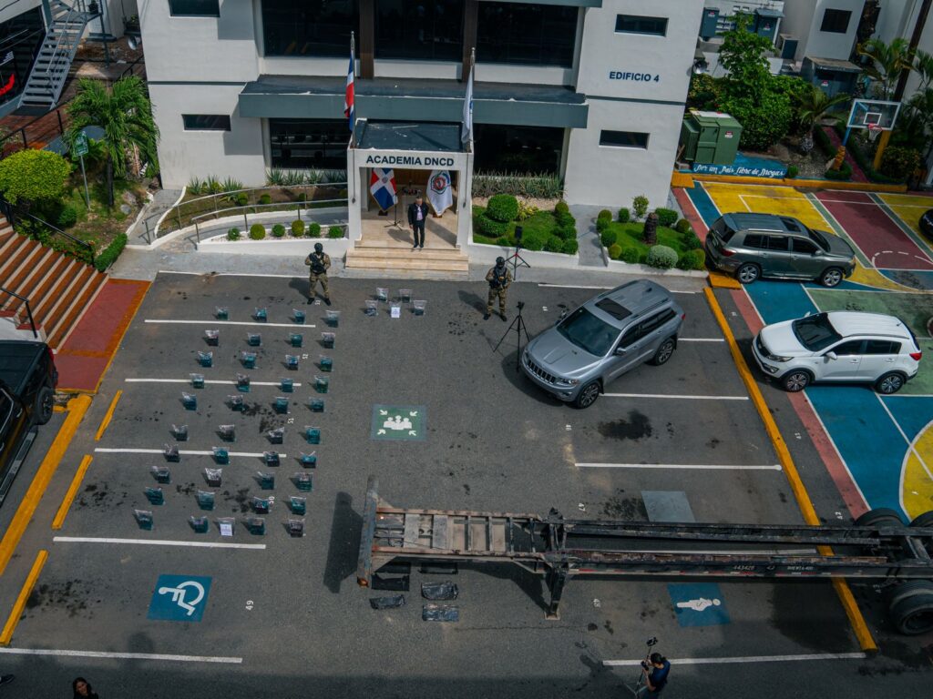 Incautan 228 paquetes de cocaína en Puerto de Sto Dgo y Aeropuerto de Punta cana